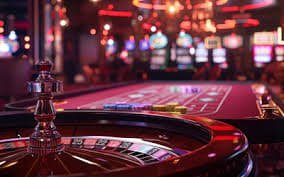Antarmuka platform arena77 menampilkan kasino langsung, sportsbook, dan permainan slot mobile